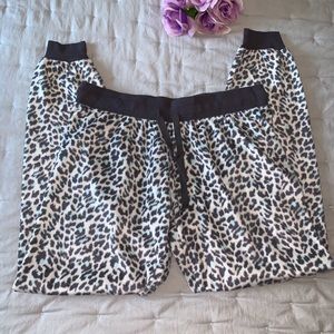 🔥Free Press✨ Sleepwear ✨2 for $15